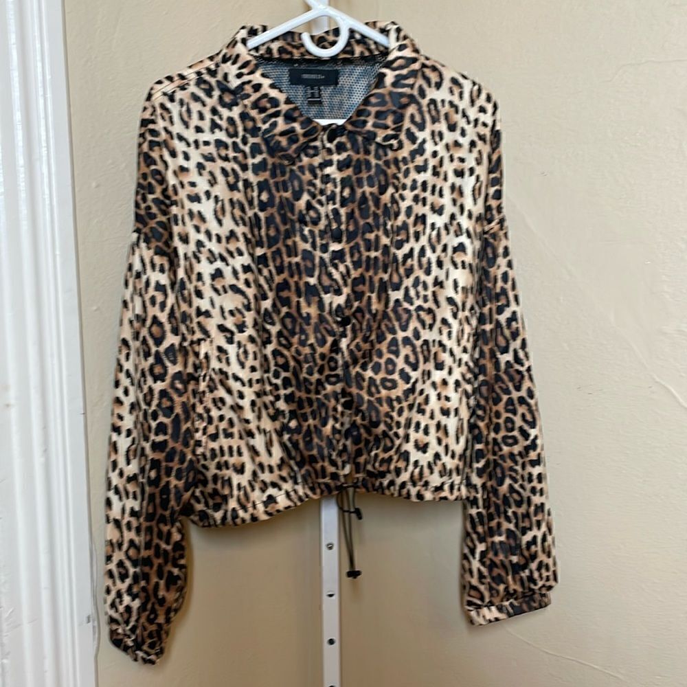 Forever 21 Animal Print Button Down Crop Jacket Windbreaker size 3X